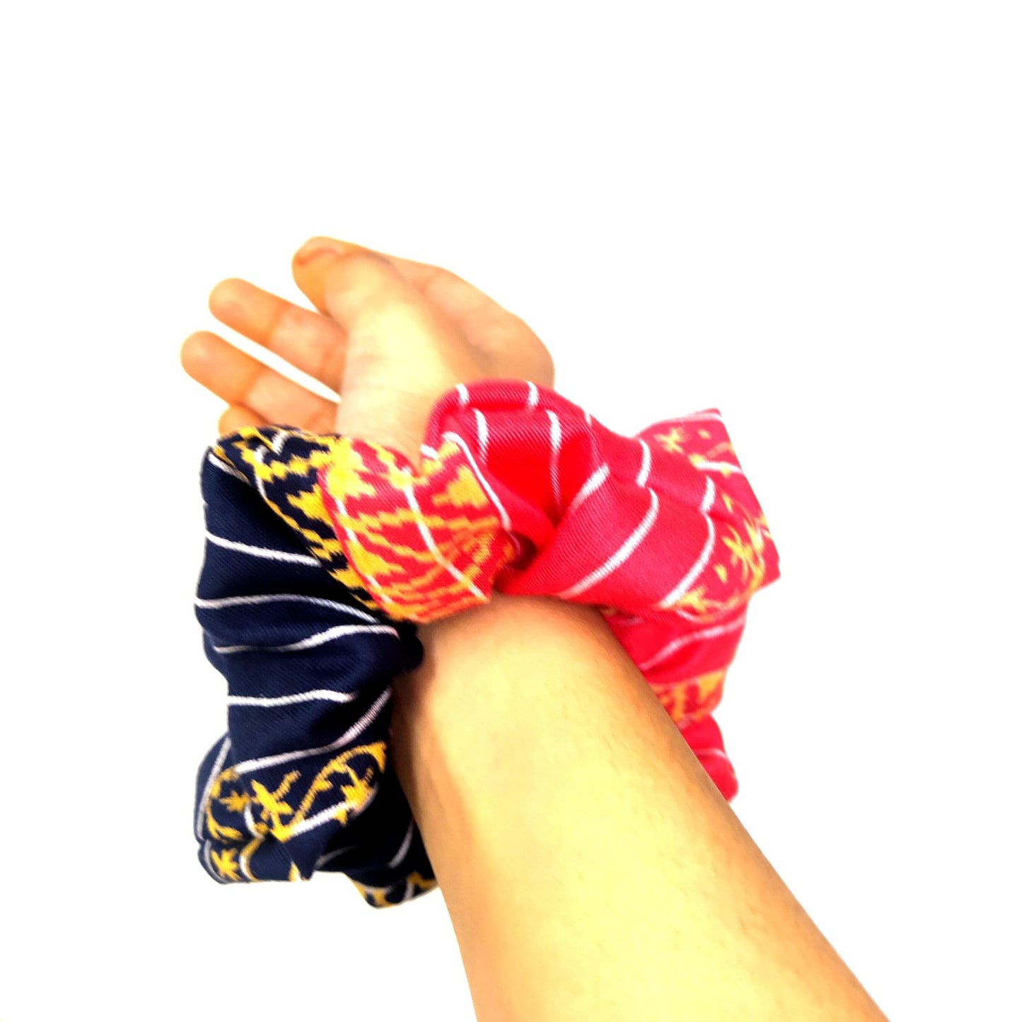 Dual Tone Scrunchie (34-02 Scrunchie)