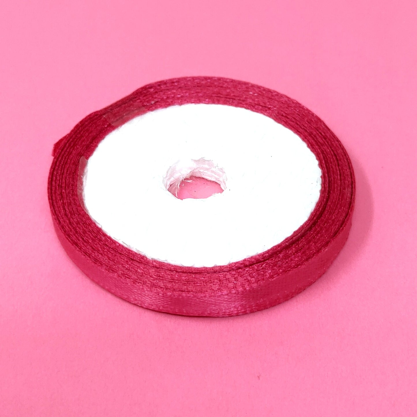 6.5mm (Quarter Inch) Maroon Satin Ribbon (006)