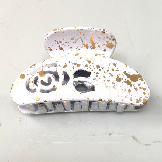 Anokhi Ada Large Plastic Hair Claw for Girls and Women (White,,ZA-12-c)