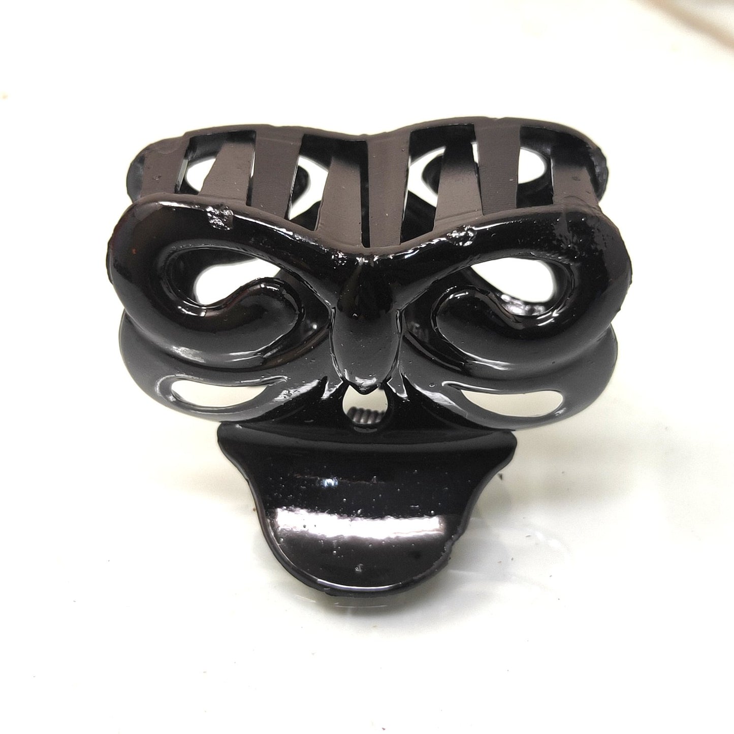 Anokhi Ada Plastic Hair Claw for Girls and Women (Black,ZA-17)