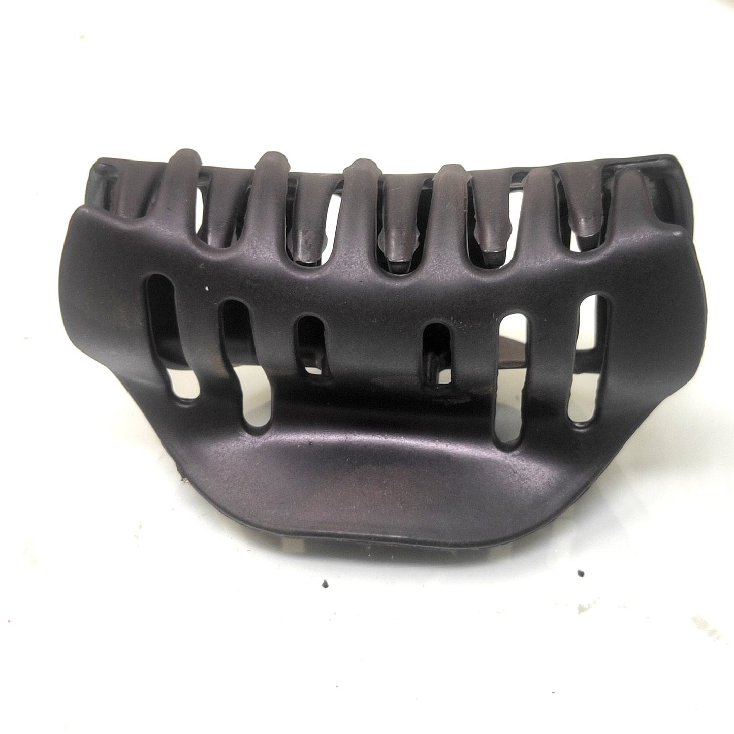 Anokhi Ada Large Plastic Hair Clutcher for Girls and Women (Black, ZA-22)