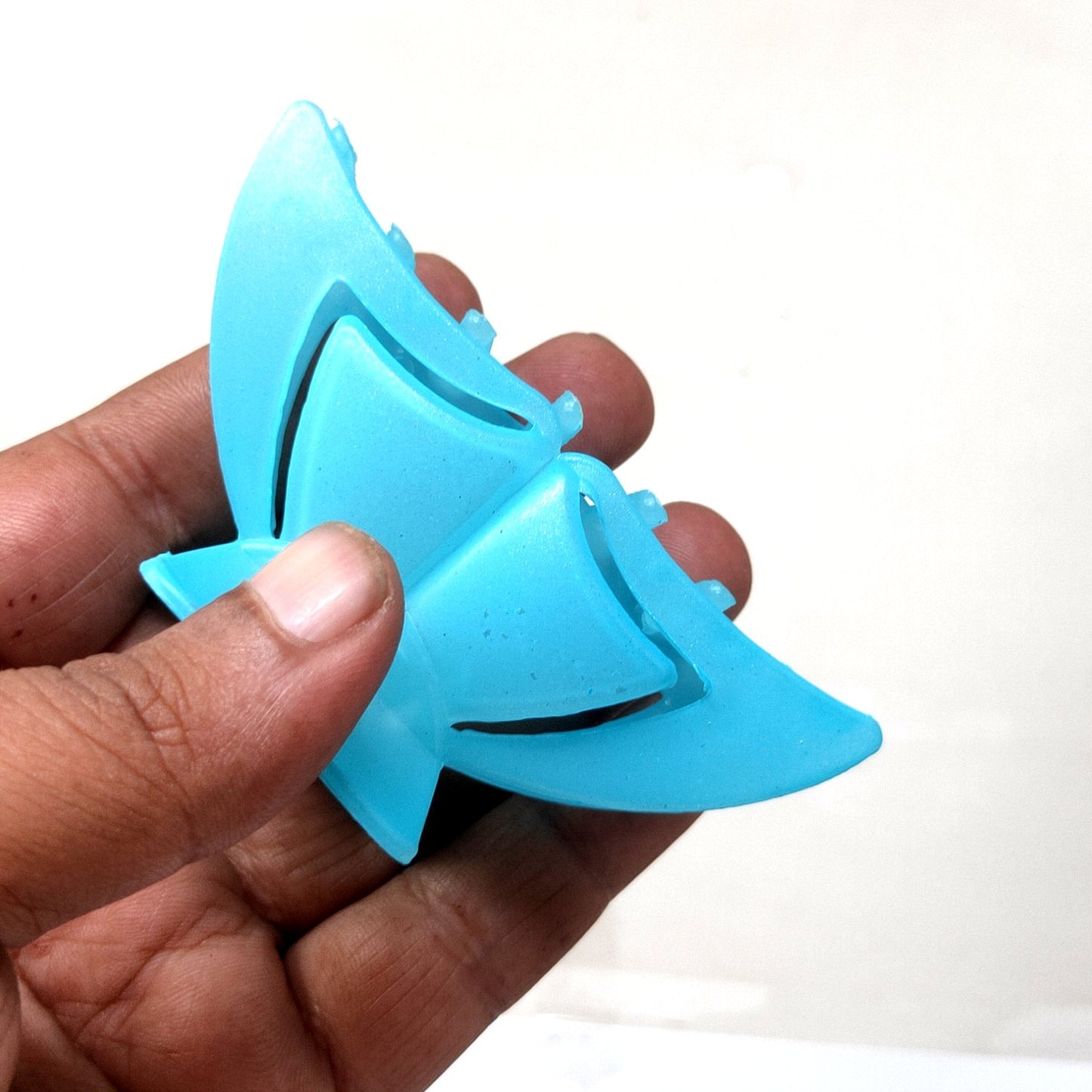 Anokhi Ada Large Unbreakable Plastic Hair Clutcher for Girls and Women (Turquoise Blue, ZA-24E)