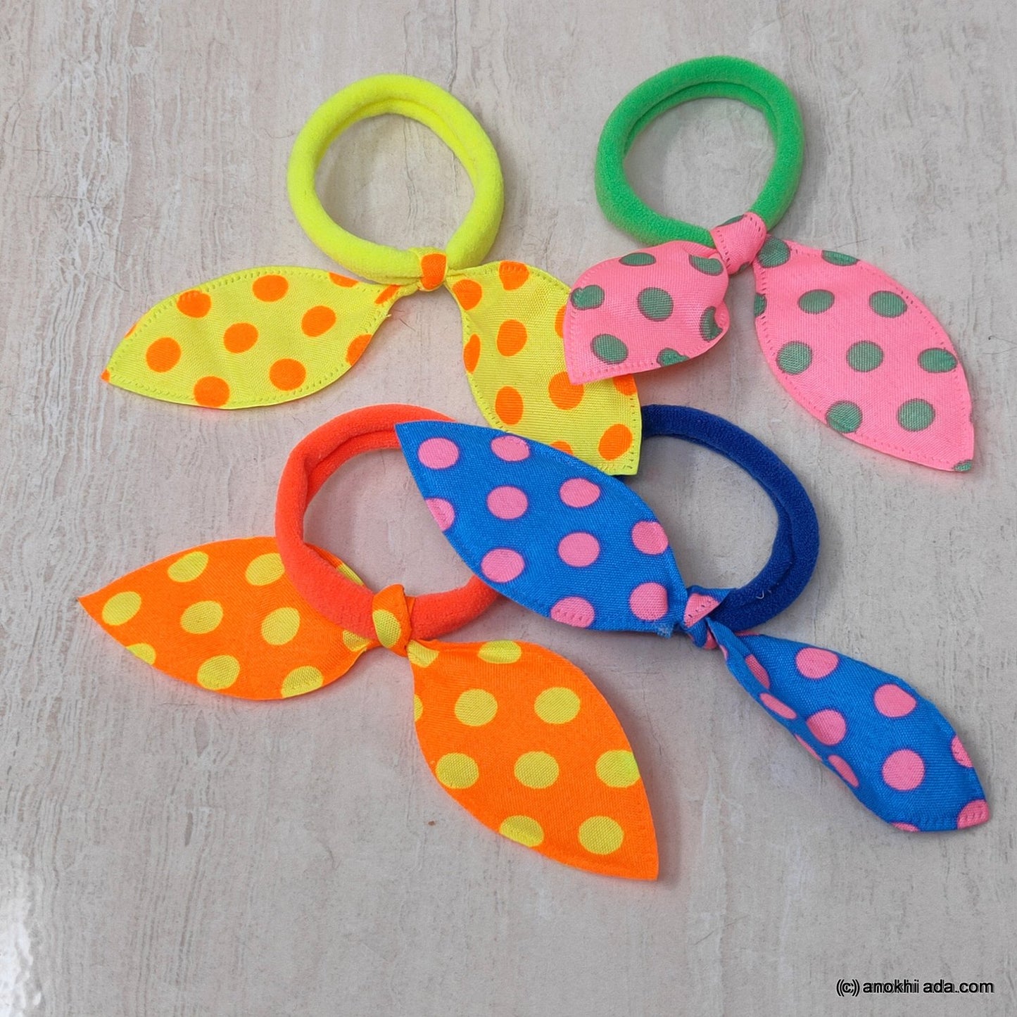 Anokhi Ada Polka Dot Print Hair Ties/ Hairbands for Girls and Women (ZG-40 Ponytail Holders, 4 Pcs Assorted Colour Rubber)