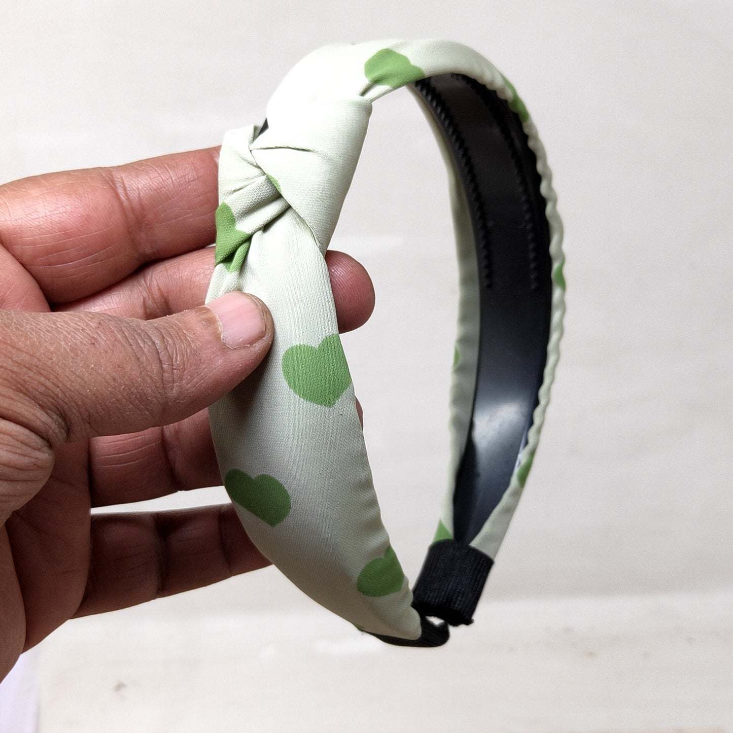 Anokhi Ada Heart Print Fabric Knot Headband for Girls and Women (ZN -11)