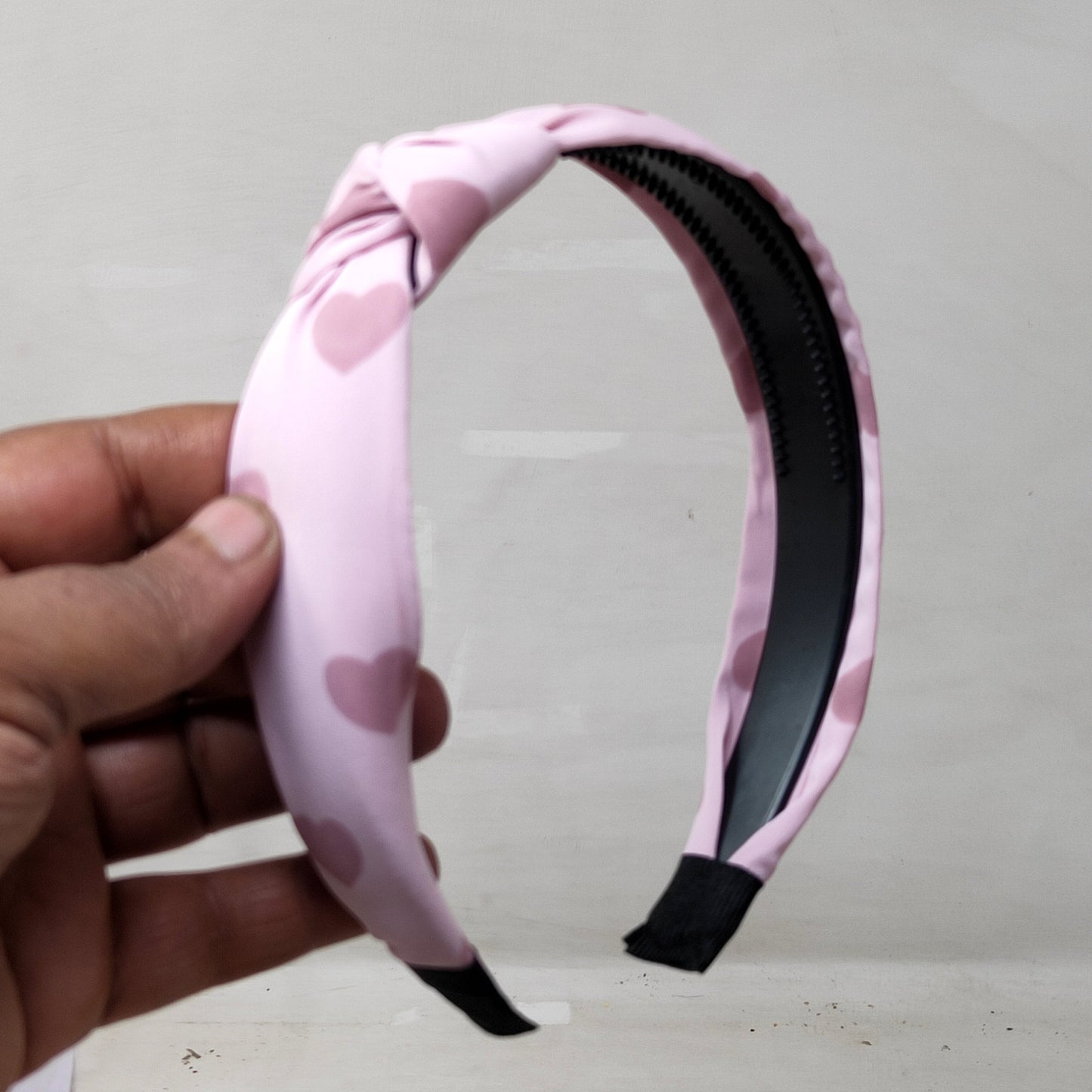 Anokhi Ada Heart Print Fabric Knot Headband for Girls and Women (ZN -13)