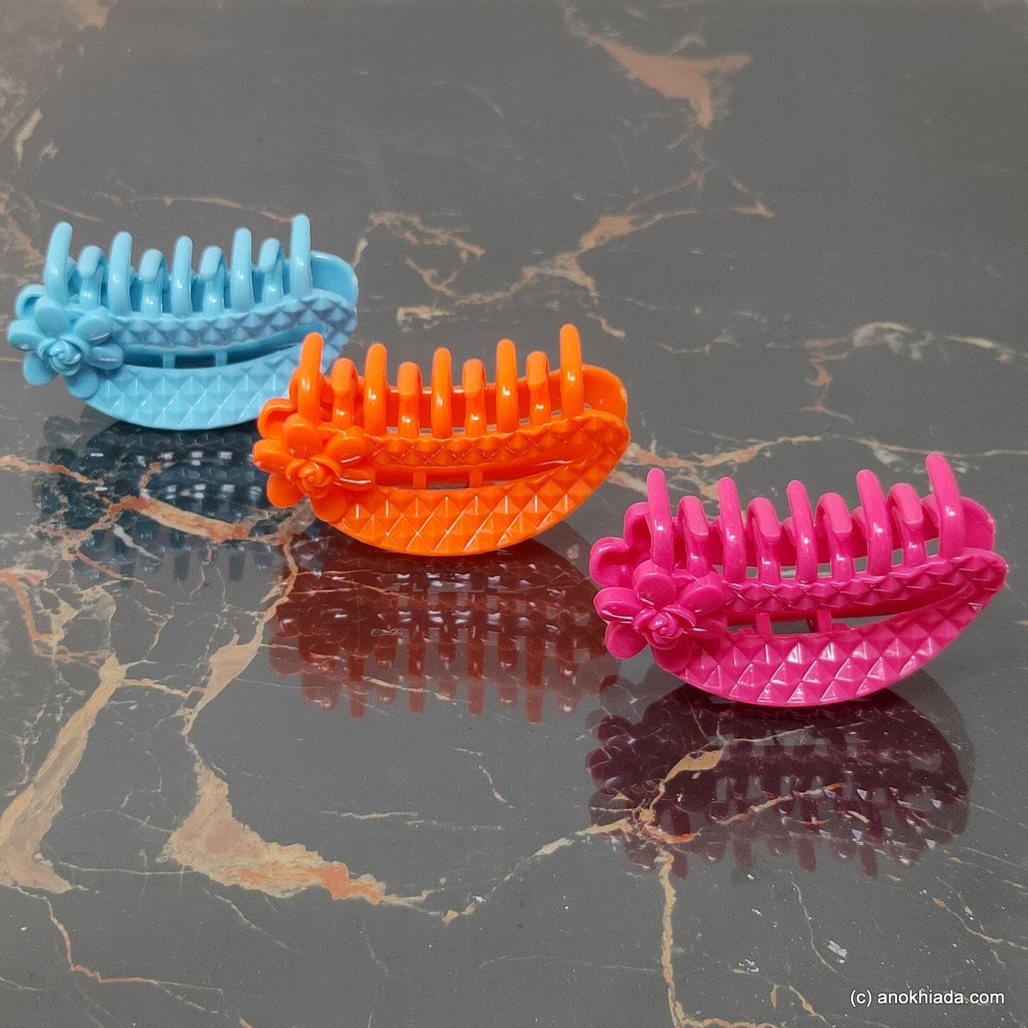 Anokhi Ada Plastic Hair Clutcher / Hair Claw for Girls and Women (Multi-Colour; Pack of 3; 02-15C)