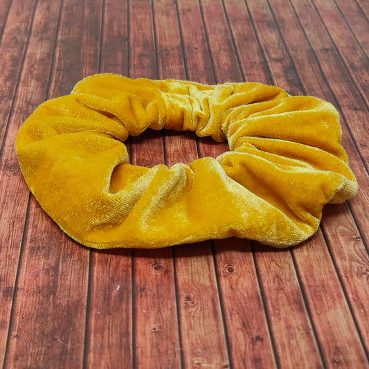 Anokhi Ada Yellow Velvet Extra Large Scrunchie for Girls and Women (15-08 Scrunchie)