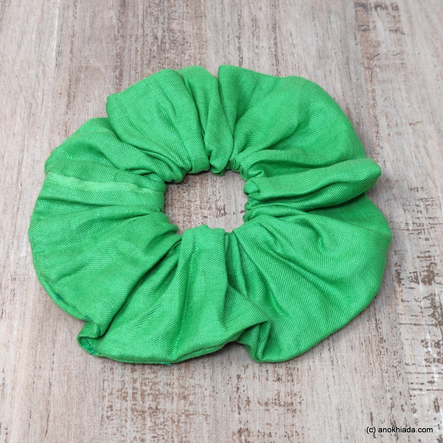 Anokhi Ada Handmade Fabric Scrunchie for Girls and Women (15-114 Scrunchie)