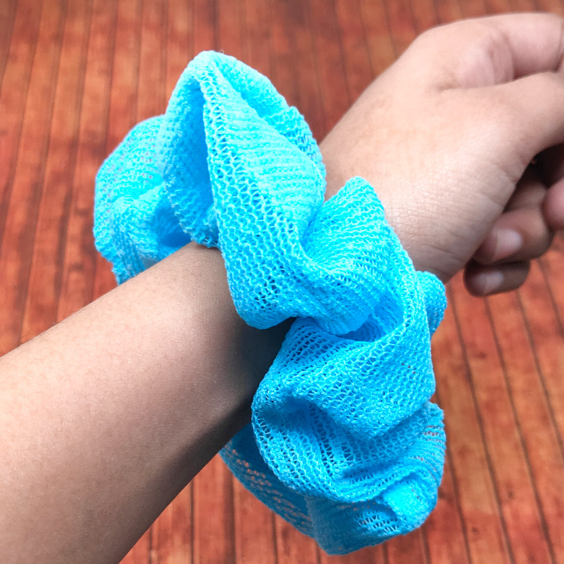 Anokhi Ada Handmade Sky Blue Net Scrunchie for Girls and Women (15-13 Scrunchie)