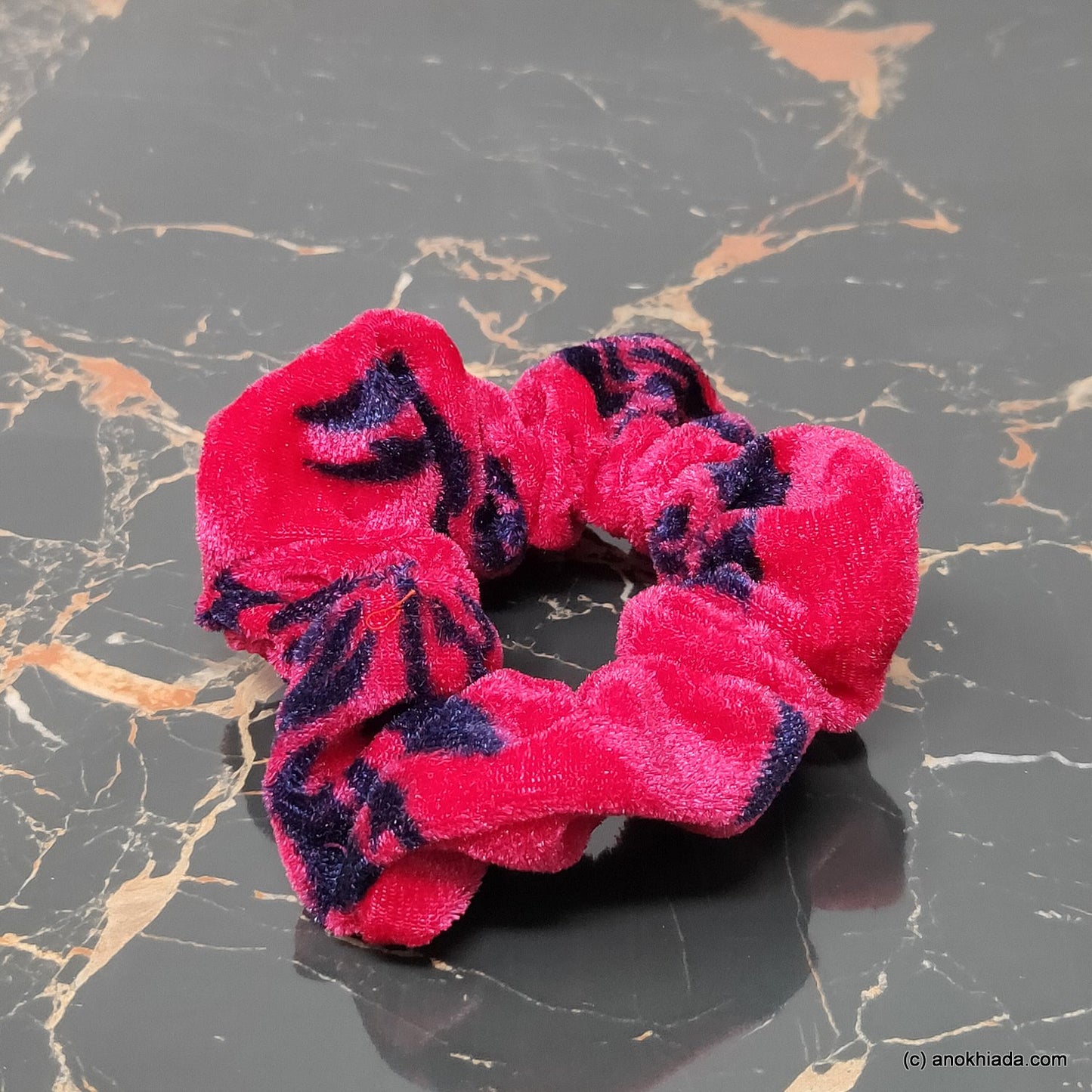 Anokhi Ada Handmade Velvet Scrunchie for Girls and Women (15-141 Scrunchie)
