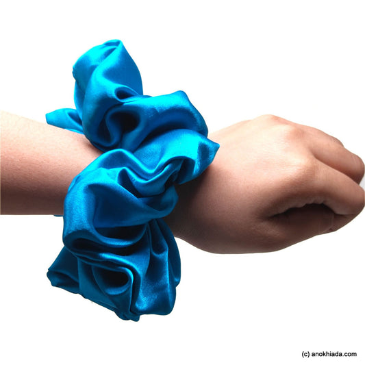 Cerulean Blue Scrunchie (23-10 Scrunchie)