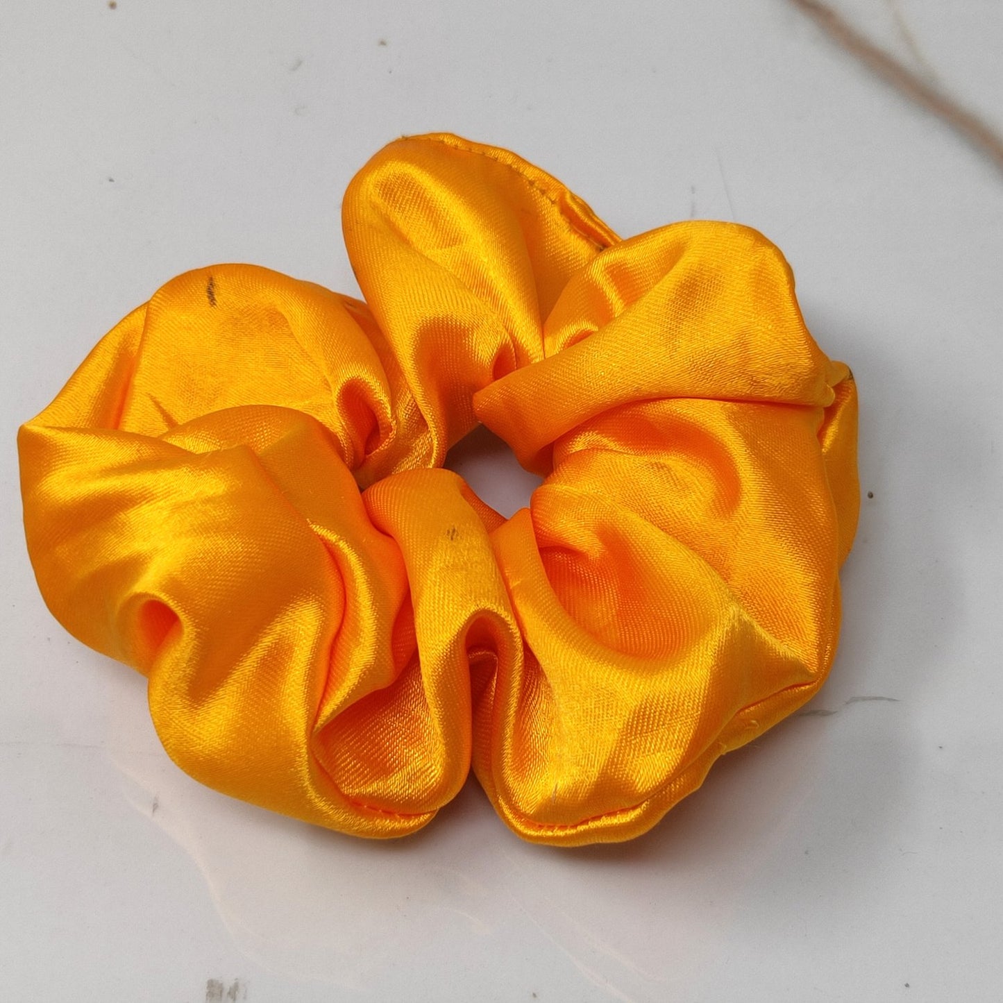 Small Gold Scrunchie (15-328 Scrunchie)