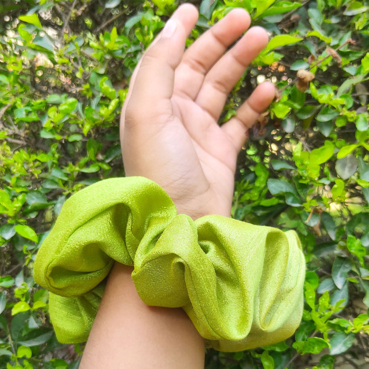 Junime Scrunchie (15-346 Scrunchie)