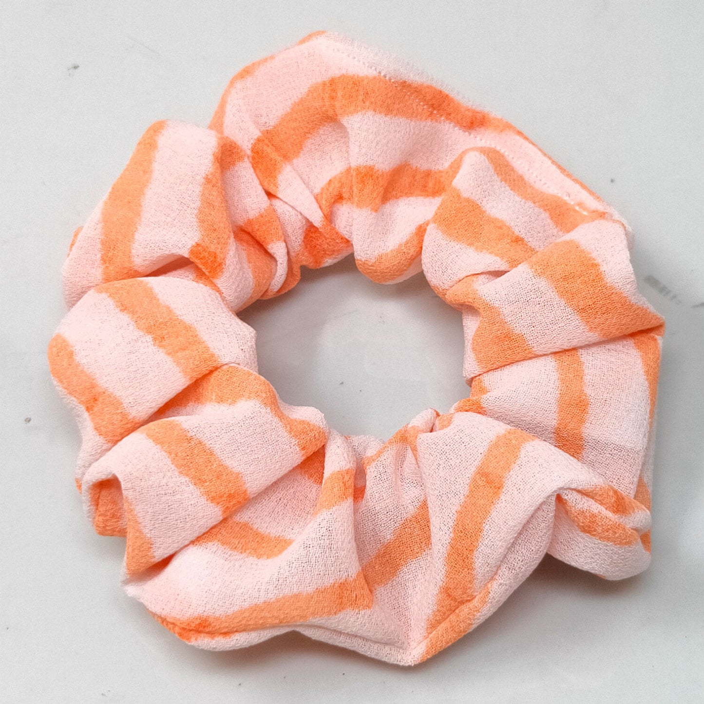 Anokhi Ada Fabric Scrunchie for Girls and Women (15-85 Scrunchie)