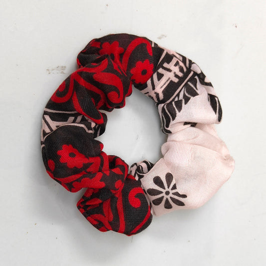 Anokhi Ada Fabric Scrunchie for Girls and Women (15-87 Scrunchie)