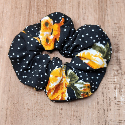 Anokhi Ada Fabric Scrunchie for Girls and Women (15-99 Scrunchie)