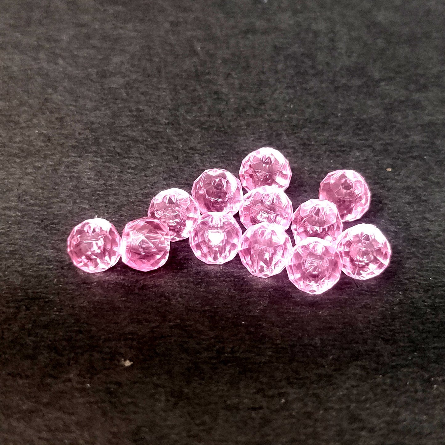 8 mm Translucent Crystal Beads for Jewellery Making and Decoration (100 Beads) - 96-02