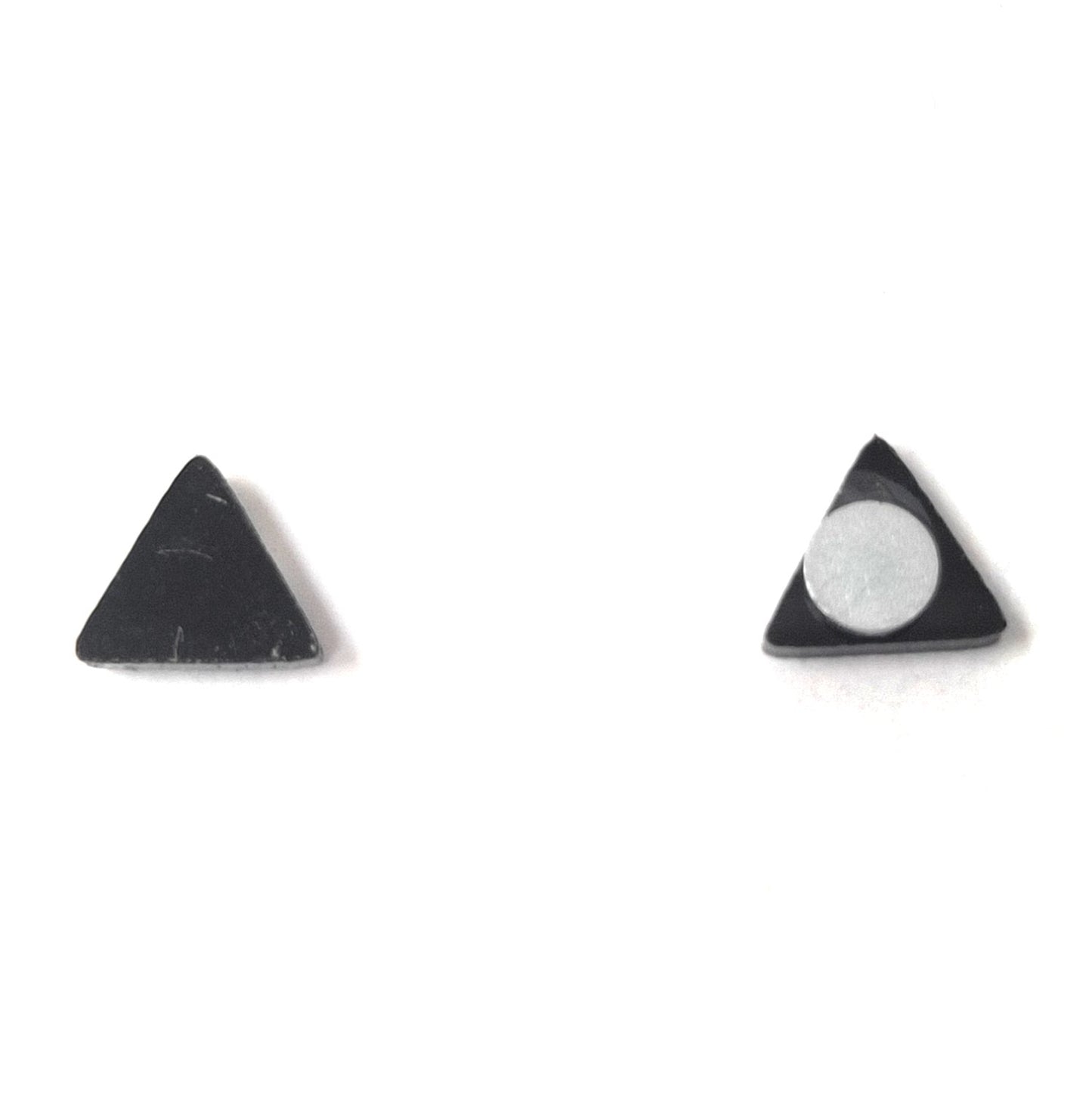 Anokhi Ada Plastic Magnetic Stud Earrings for both Girls and Boys (Black)-AL-17