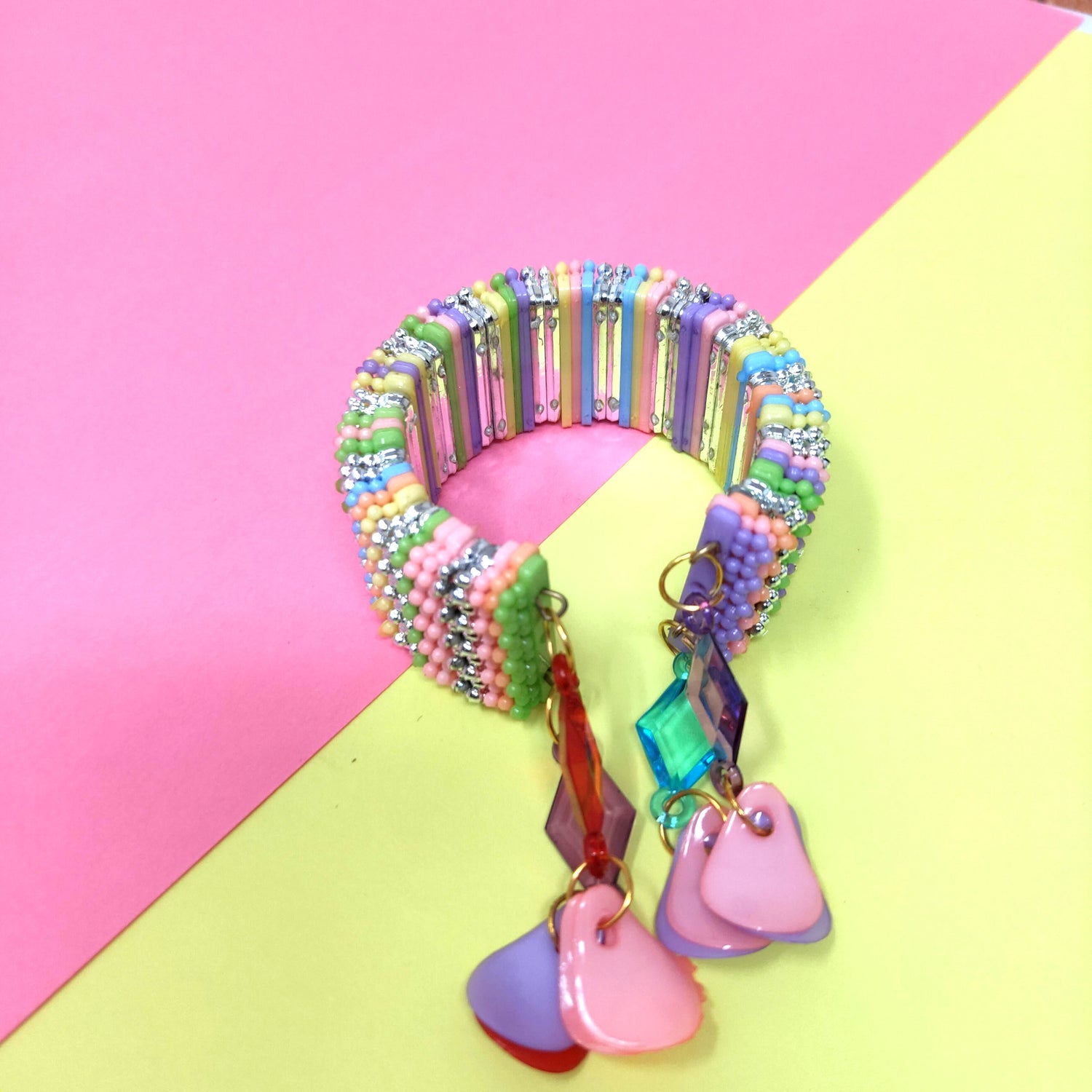 Designer Kundan Silk thread Adjustable Bracelet With Latkan Yellow –  beadsnfashion