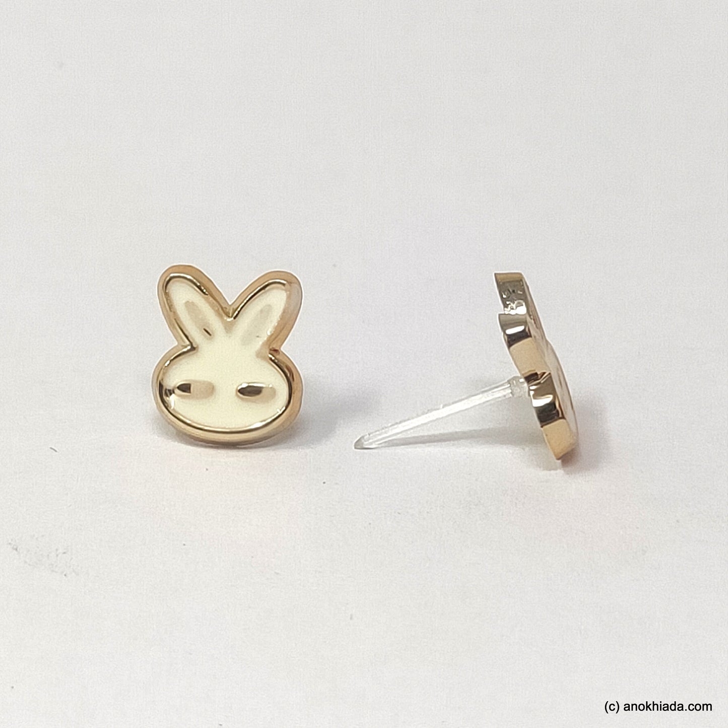Anokhi Ada White Small Bunny Plastic Stud Earrings for Girls (AR-22i)