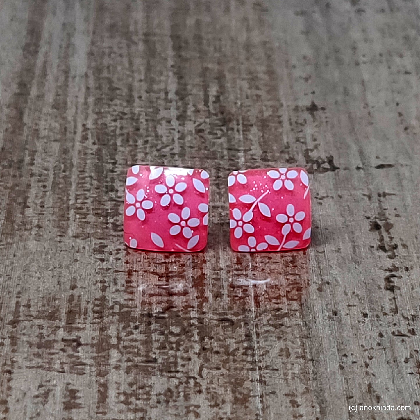 Anokhi Ada Small Square Plastic Stud Earrings for Girls ( Pink, AR-28e )