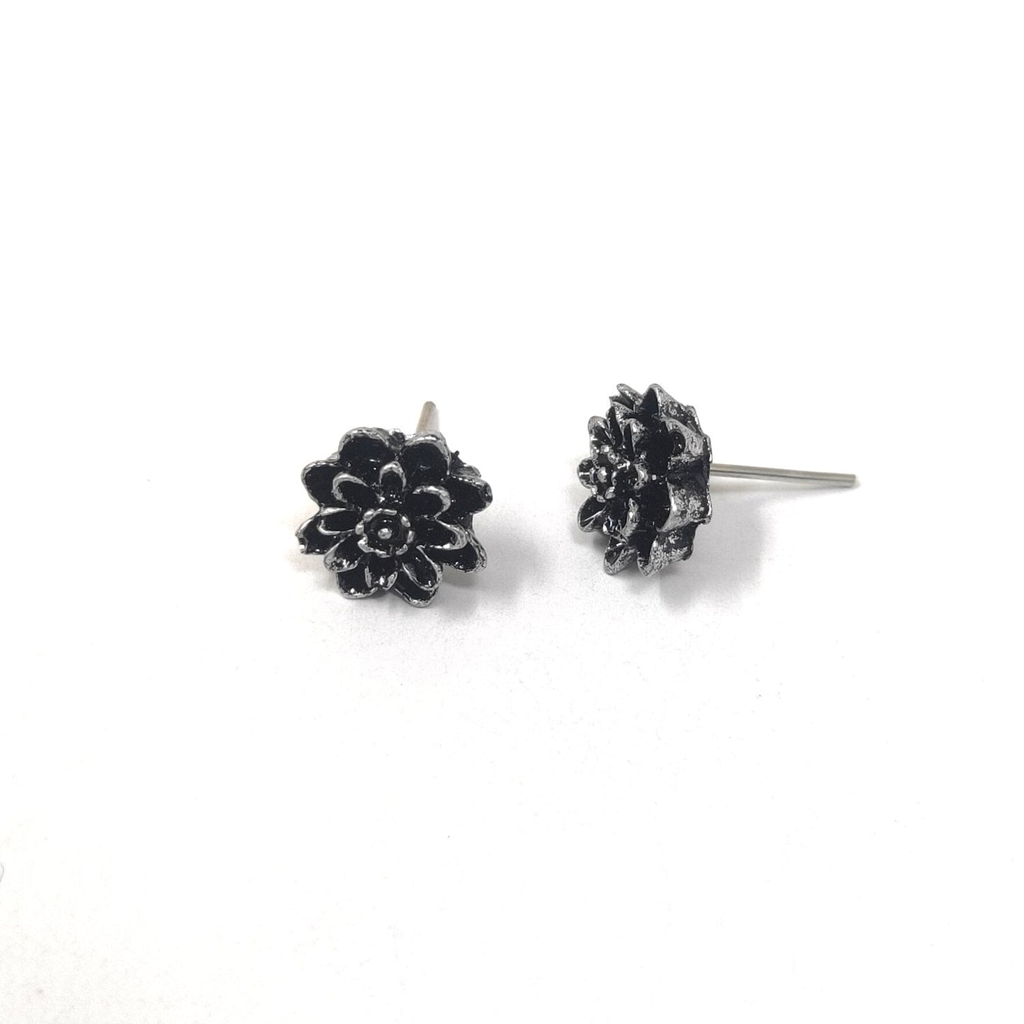 Anokhi Ada Floral Metal Stud Earrings for Girls ( Silver, AS-03B )