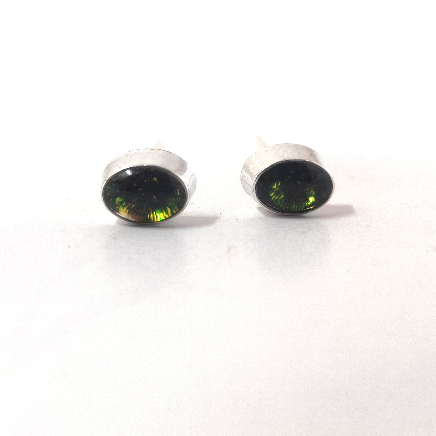 Anokhi Ada Green Small Oval Plastic Stud Earrings for Girls (AS-05C)