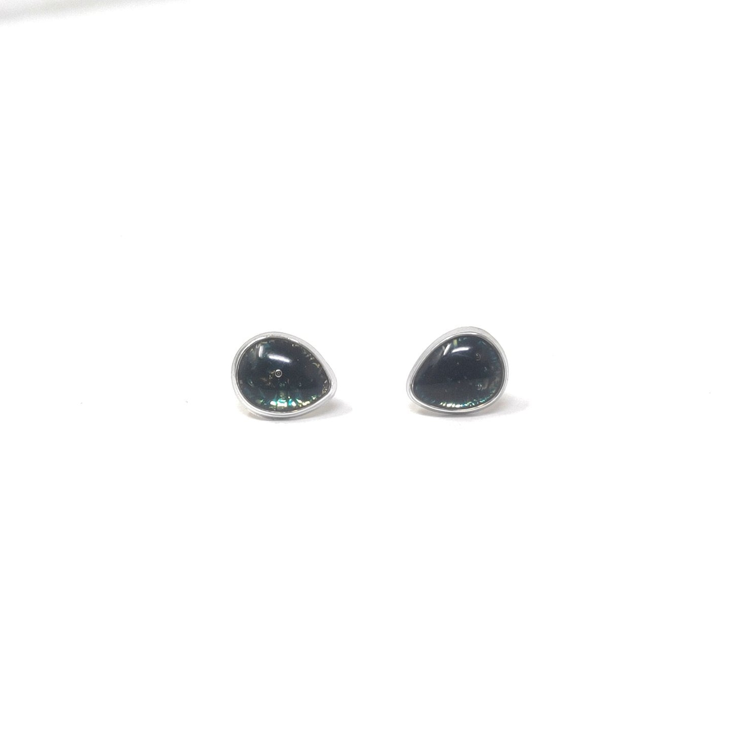 Anokhi Ada Green Small Drop Plastic Stud Earrings for Girls (AS-05F)