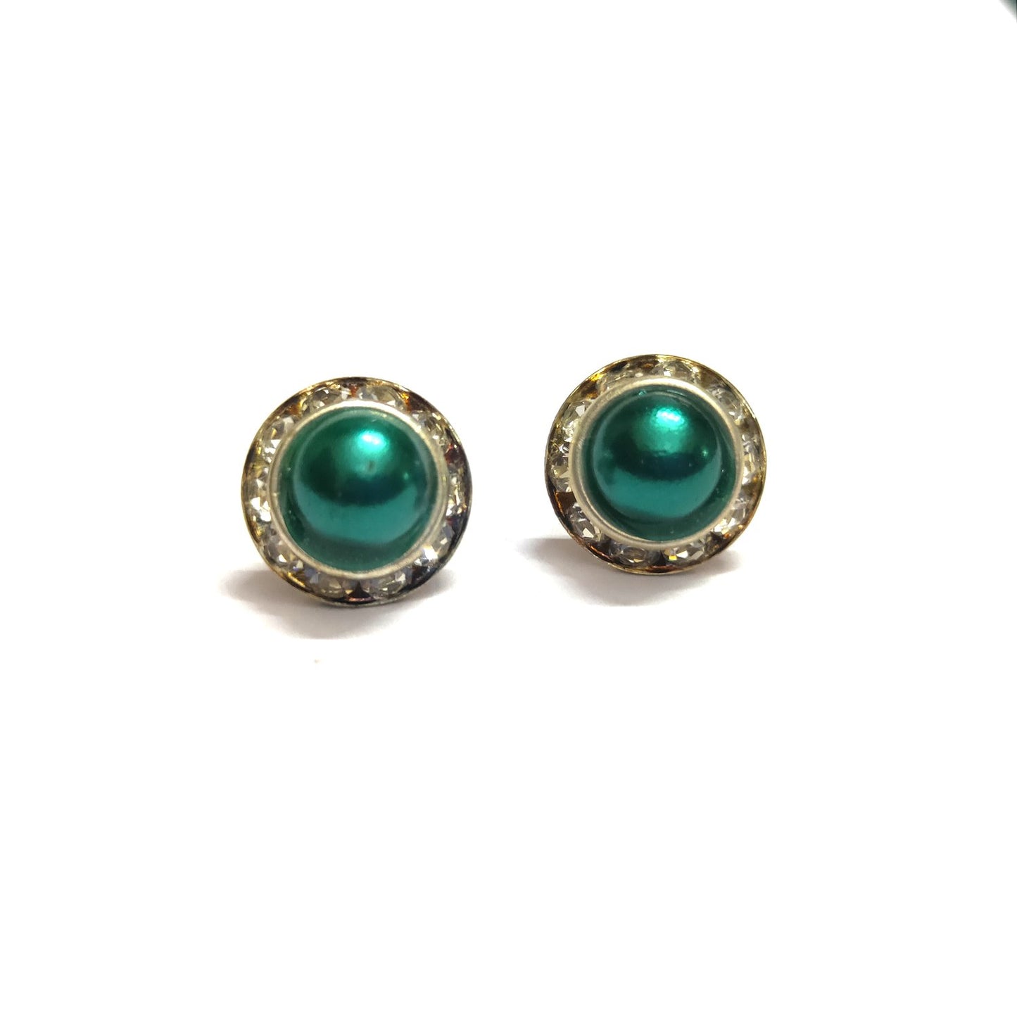 Anokhi Ada Fancy Small Round Stud Earrings for Girls ( Green, AS-06L )