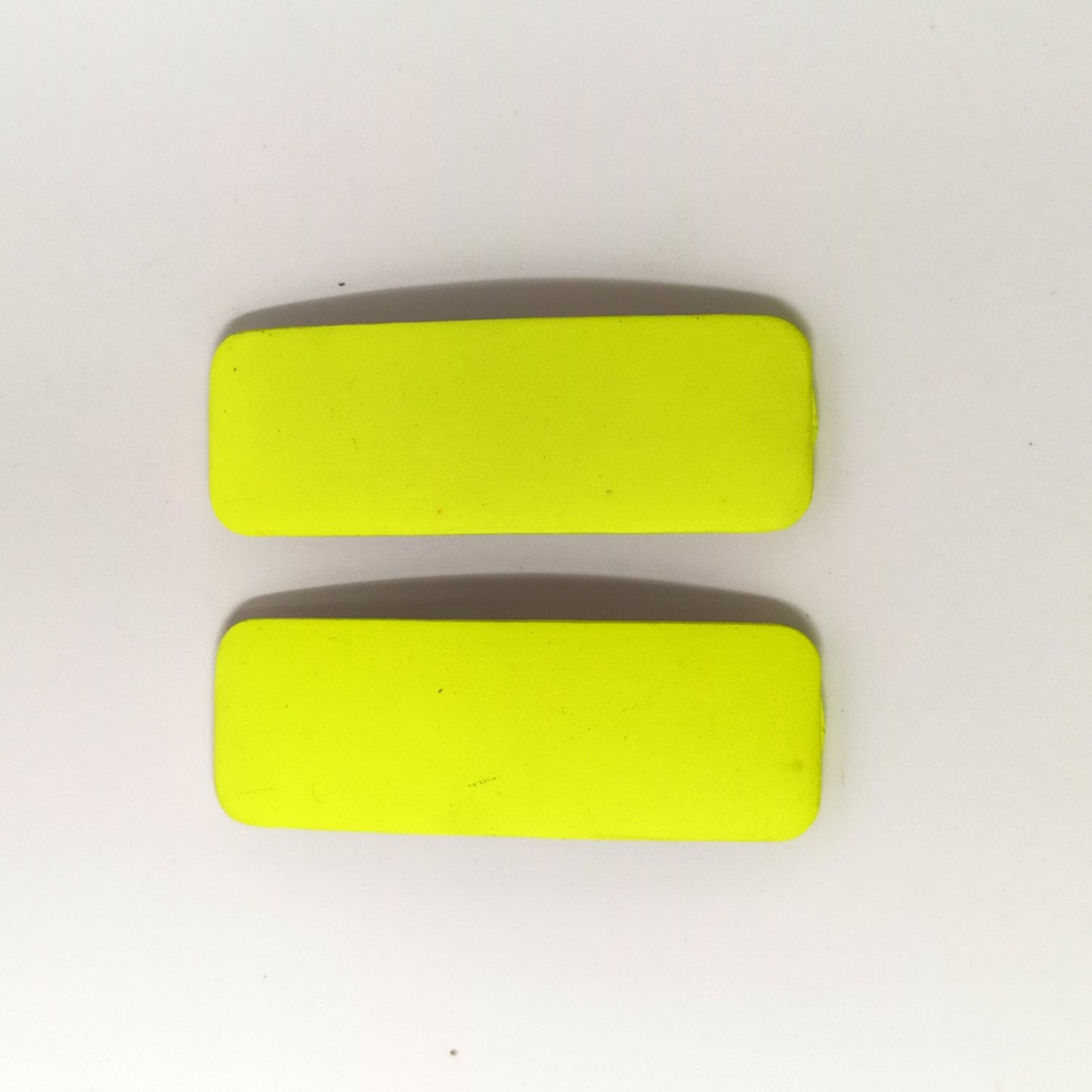 Anokhi Ada Rectangular Matte Plain Tik Tak Hair Clips (BF-33)