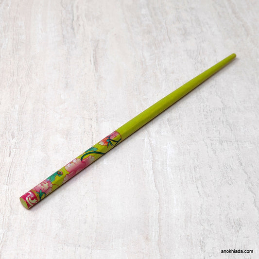 Floral Print Light Green Wooden Juda Stick/Bun Stick - 99-02C