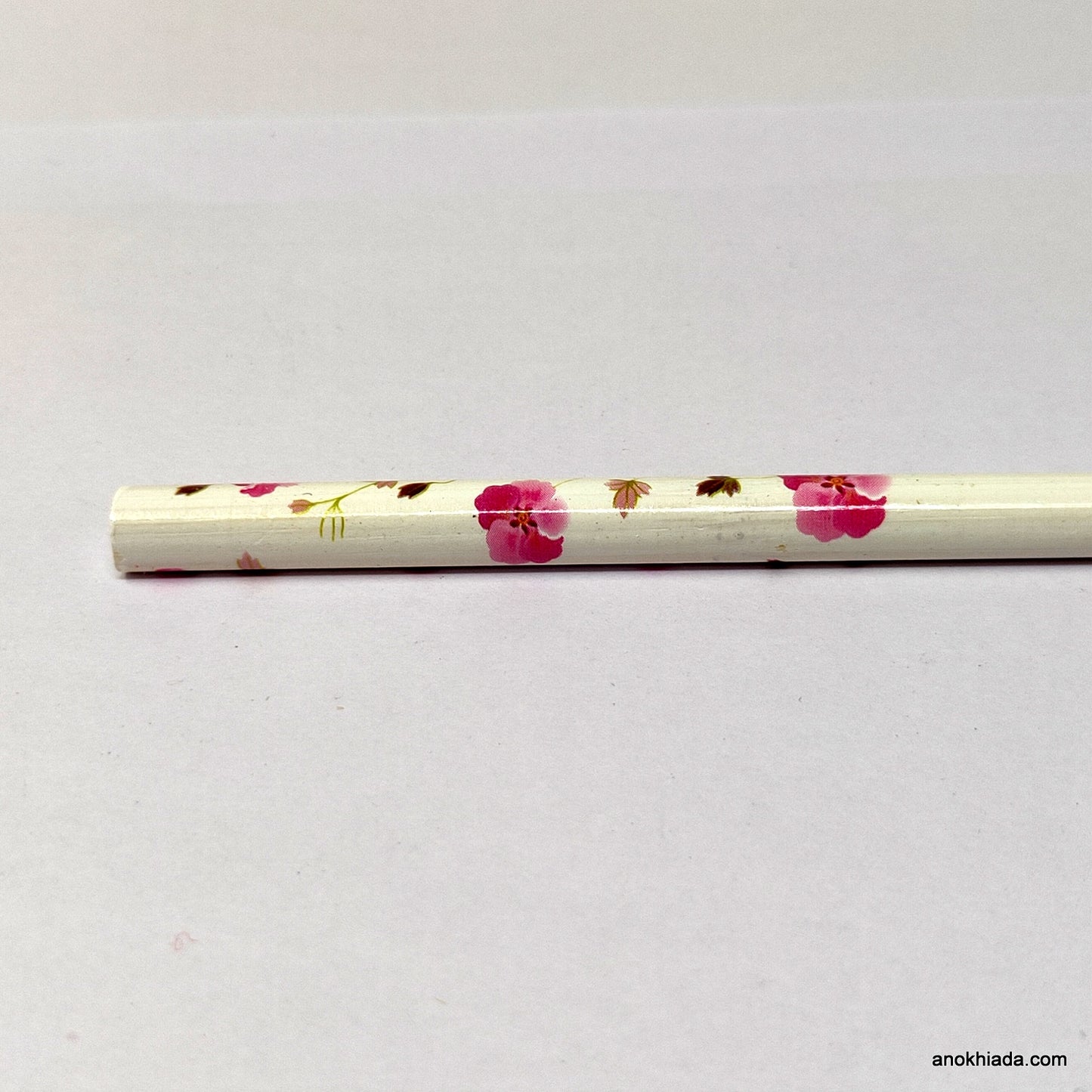 Anokhi Ada Flower Print White Wooden Juda Stick/Bun Stick - (99-09E Juda Stick)