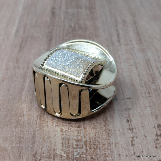 Golden Oval Fancy Plastic Hair Clutcher / Hair Claw for Girls and Women (98-06 Clutcher)