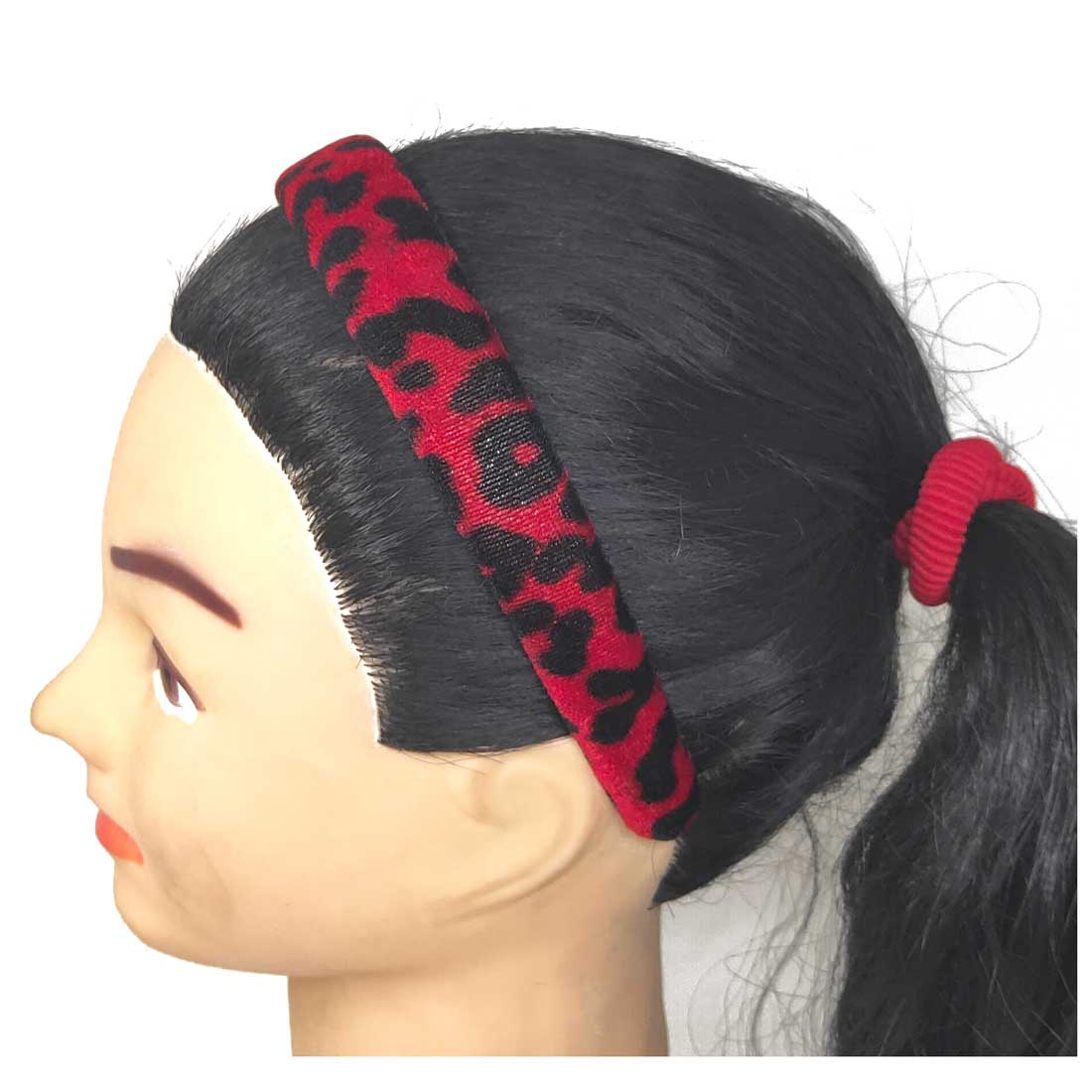 Anokhi Ada Velvet on Plastic Hairbands / Headbands for Kids and Girls (Maroon, Pack of 1) - 09-11H
